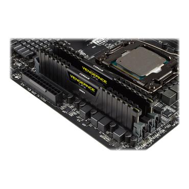 CORSAIR Vengeance LPX - 32 GB: 2x16GB - DDR4 - 3000MHz - DIMM 288-PIN