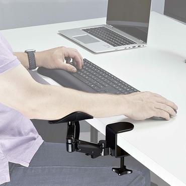 StarTech.com Adjustable Arm Rest For Desk, Clamp-On Install/No Drilling monteringssats - svart