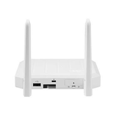 Cradlepoint L950 Series L950-C7B - router - WWAN - 3G, 4G - desktop