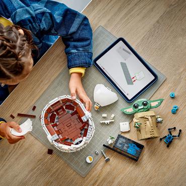 LEGO Star Wars Grogu in seiner Repulsorwiege 75403