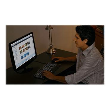 Logitech Illuminated K740