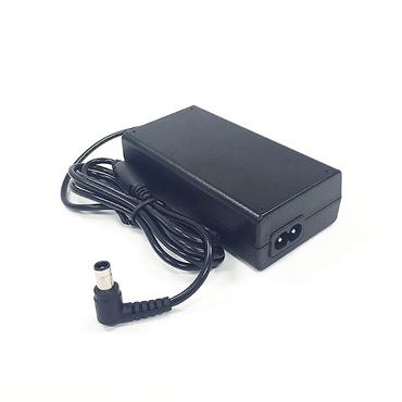 Samsung BN44-00799A strømadapter og vekselret Sort