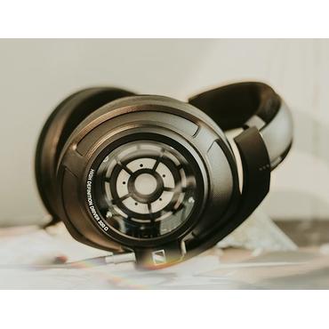 Sennheiser HD 820 Hovedtelefoner Ledningsført Headset Musik Sort