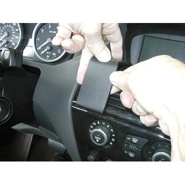 Brodit ProClip Center mount - montering för mobiltelefon