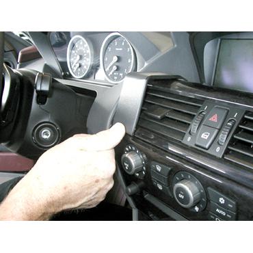 Brodit ProClip Center mount - montering för mobiltelefon