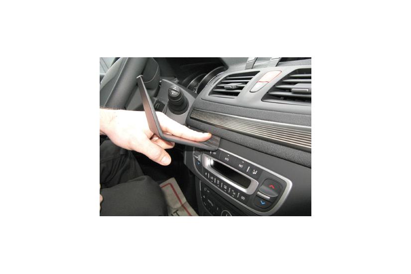 Brodit ProClip Center mount - montering för mobiltelefon