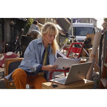 Poly Voyager 5200 UC - headset