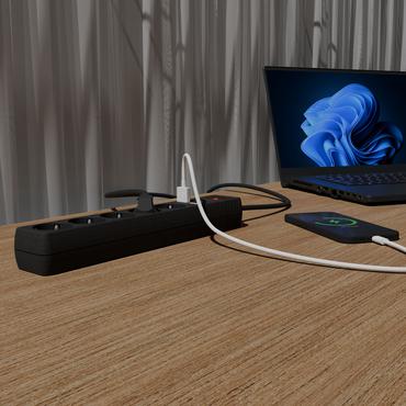 N--GEMBIRD ENERGENIE Power strip with USB charger 5 sockets 1.5m USB 2A black
