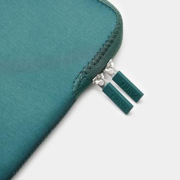 13" MacBook Pro & Air (2022)