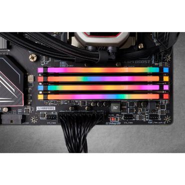 CORSAIR Vengeance RGB PRO - 128GB:4x32GB - DDR4 RAM - 3200MHz