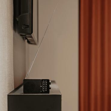 SR-36 Black (Pocket 110) AM/FM Analog Pocket Radio with built-in speaker