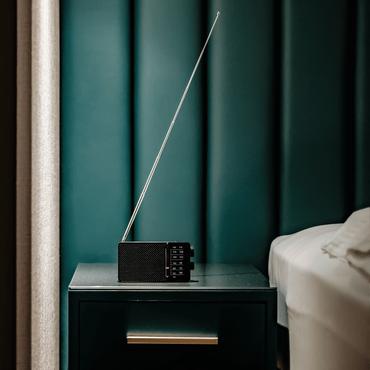 SR-36 Black (Pocket 110) AM/FM Analog Pocket Radio with built-in speaker