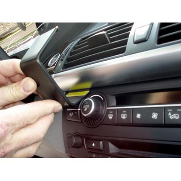 Brodit ProClip Center mount - montering för mobiltelefon