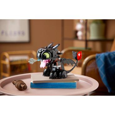 LEGO Icons 10375 Jak wytresować smoka: Szczerbatek
