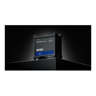 Teltonika RUT951 - tr&aring;dl&oslash;s router - WWAN - Wi-Fi - 2G, 3G, 4G - DIN monterbar p&aring; skinne