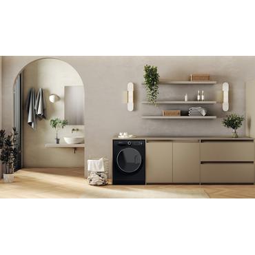 Bauknecht WM BB 8AA vaskemaskine Front-læsning 8 kg 1351 rpm Sort