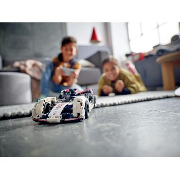 LEGO Technic 42137 - Formula E Porsche 99X Electric - byggesæt