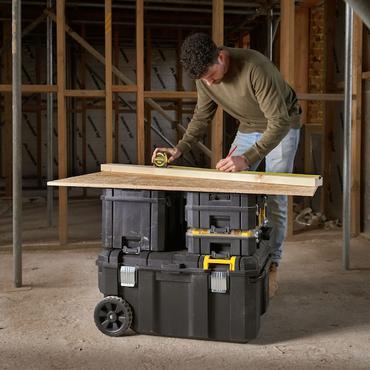 ST. BOX ON PRO-STACK WHEELS