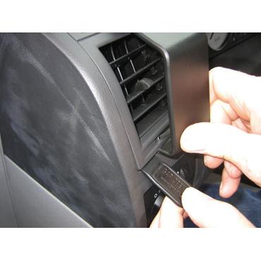 Brodit ProClip Left mount - montering för mobiltelefon