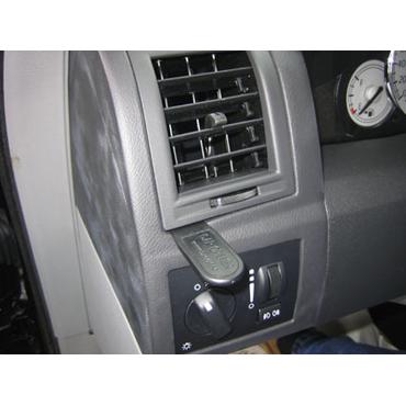 Brodit ProClip Left mount - montering för mobiltelefon