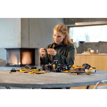 LEGO Technic 42172 McLaren P1&trade;