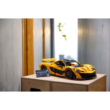 LEGO Technic 42172 McLaren P1&trade;