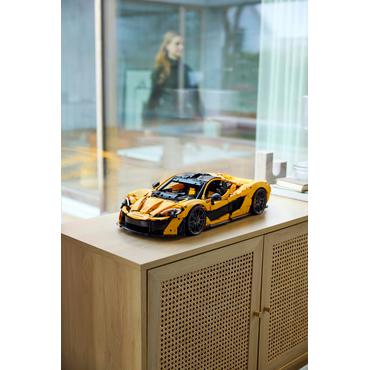 LEGO Technic 42172 McLaren P1&trade;
