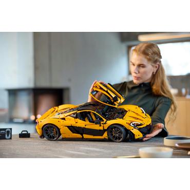 LEGO Technic 42172 McLaren P1&trade;