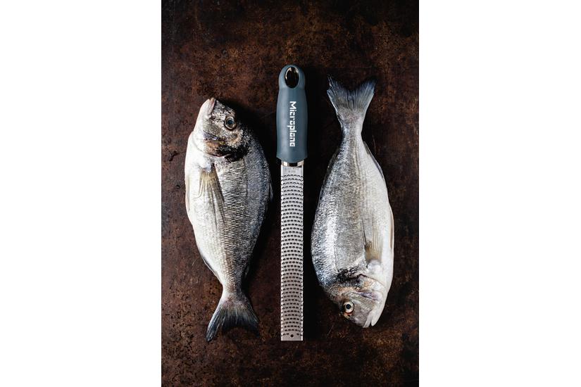 Microplane Premium Classic Zester-Reibe anthrazit