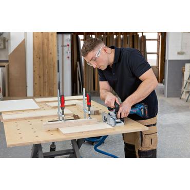 Bosch GFF 18V-22 Akku-Flachdübelfräse