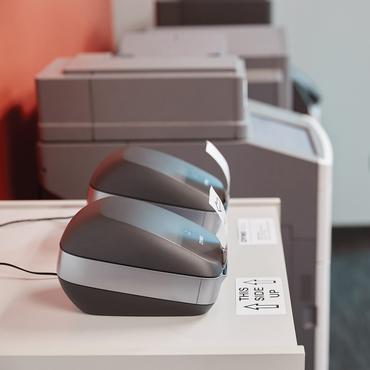 DYMO LabelWriter Wireless - etikettskrivare - svartvit - direkt termisk