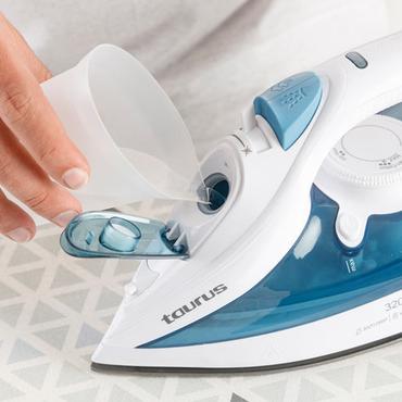 TAURUS Steam Iron Bali 3200 X-Slide