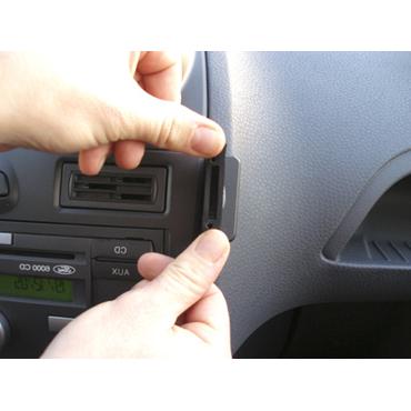 Brodit ProClip Angled mount - montering för mobiltelefon