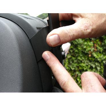 Brodit ProClip Center mount - montering för mobiltelefon