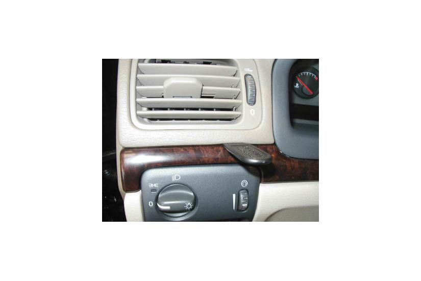 Brodit ProClip Left mount - montering för mobiltelefon