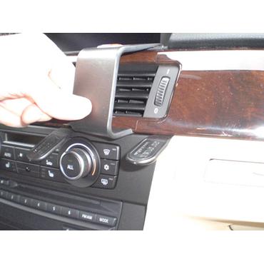 Brodit ProClip Angled mount - montering för mobiltelefon