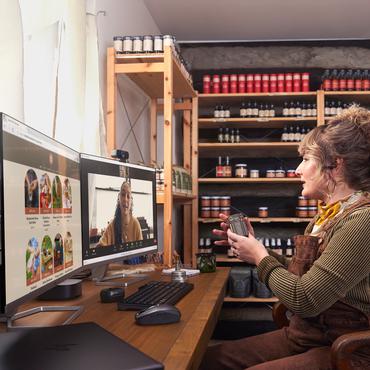 Poly Voyager Free 60+