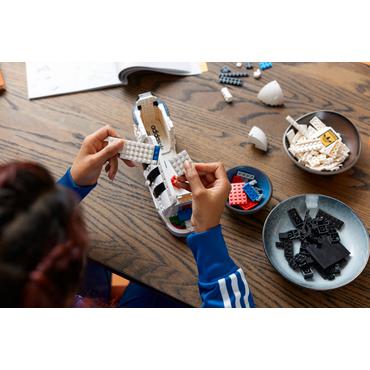 LEGO Creator Expert 10282 - adidas Originals Superstar - byggsats