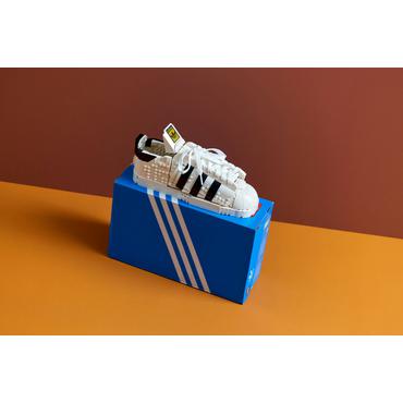 LEGO Creator Expert 10282 - adidas Originals Superstar - byggsats