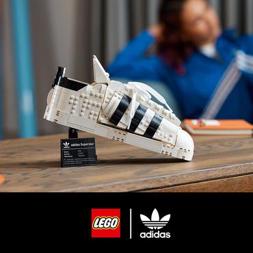 LEGO Creator Expert 10282 - adidas Originals Superstar - byggsats
