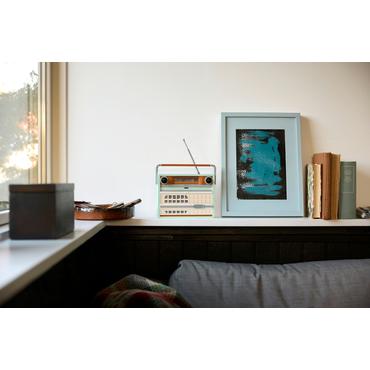 LEGO ICONS 10334 Retro Radio