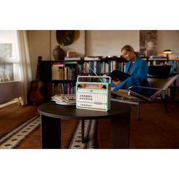 LEGO ICONS 10334 Retro Radio