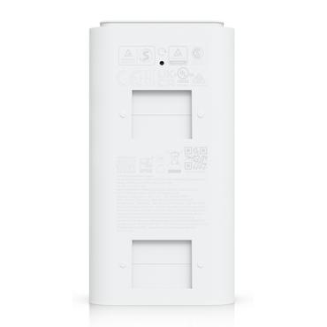 A 12W PoE adapter with 2.5