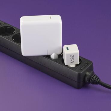 HAMA Mini Fast Charger USB-C PD 25W White