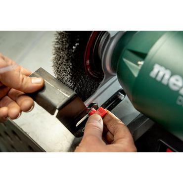 Metabo BS 200 Plus - b&auml;nkkvarn/bandslipmaskin - 600 W - 200 x 25 mm wheel