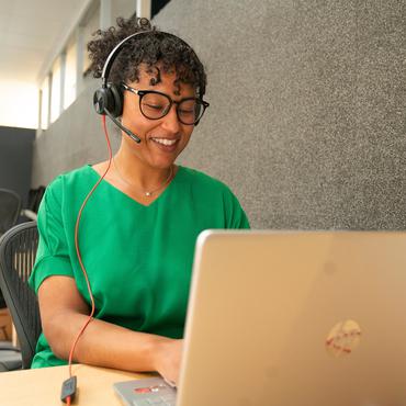 Poly Blackwire 8225 - headset - USB-C