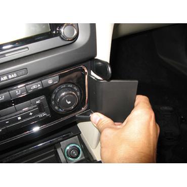 Brodit ProClip Angled mount - montering för mobiltelefon