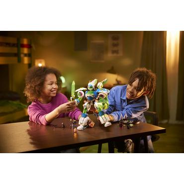 Mateo and Z-Blob the Kni ght Battle Mech