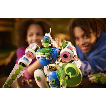 Mateo and Z-Blob the Kni ght Battle Mech