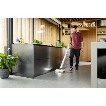 K&Auml;RCHER FC 8 Smart Signature Line Hartbodenreiniger